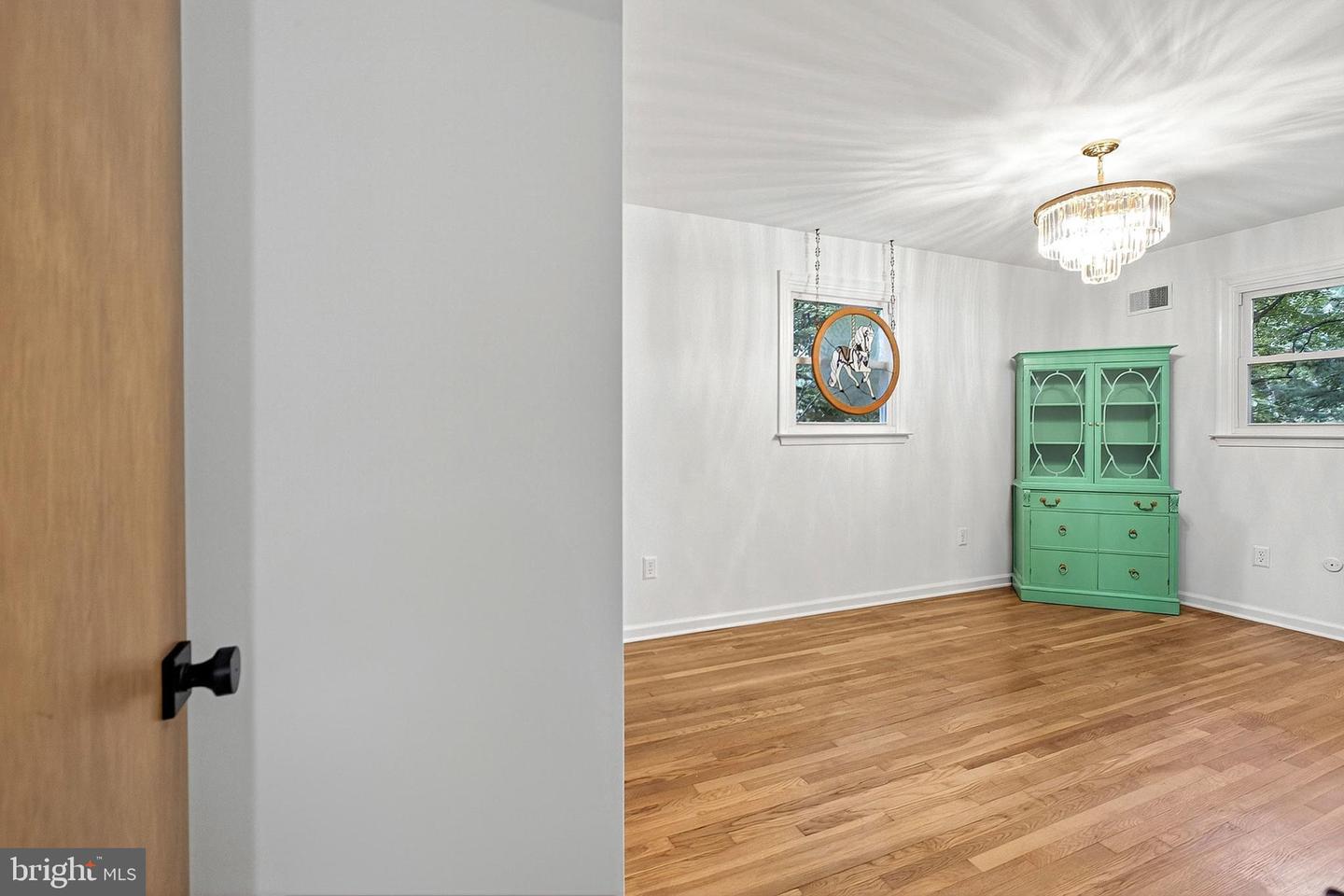 WILMINGTON, Delaware, 19810, United States, 4 Bedrooms Bedrooms, ,3 BathroomsBathrooms,Residential,For Sale,1990467