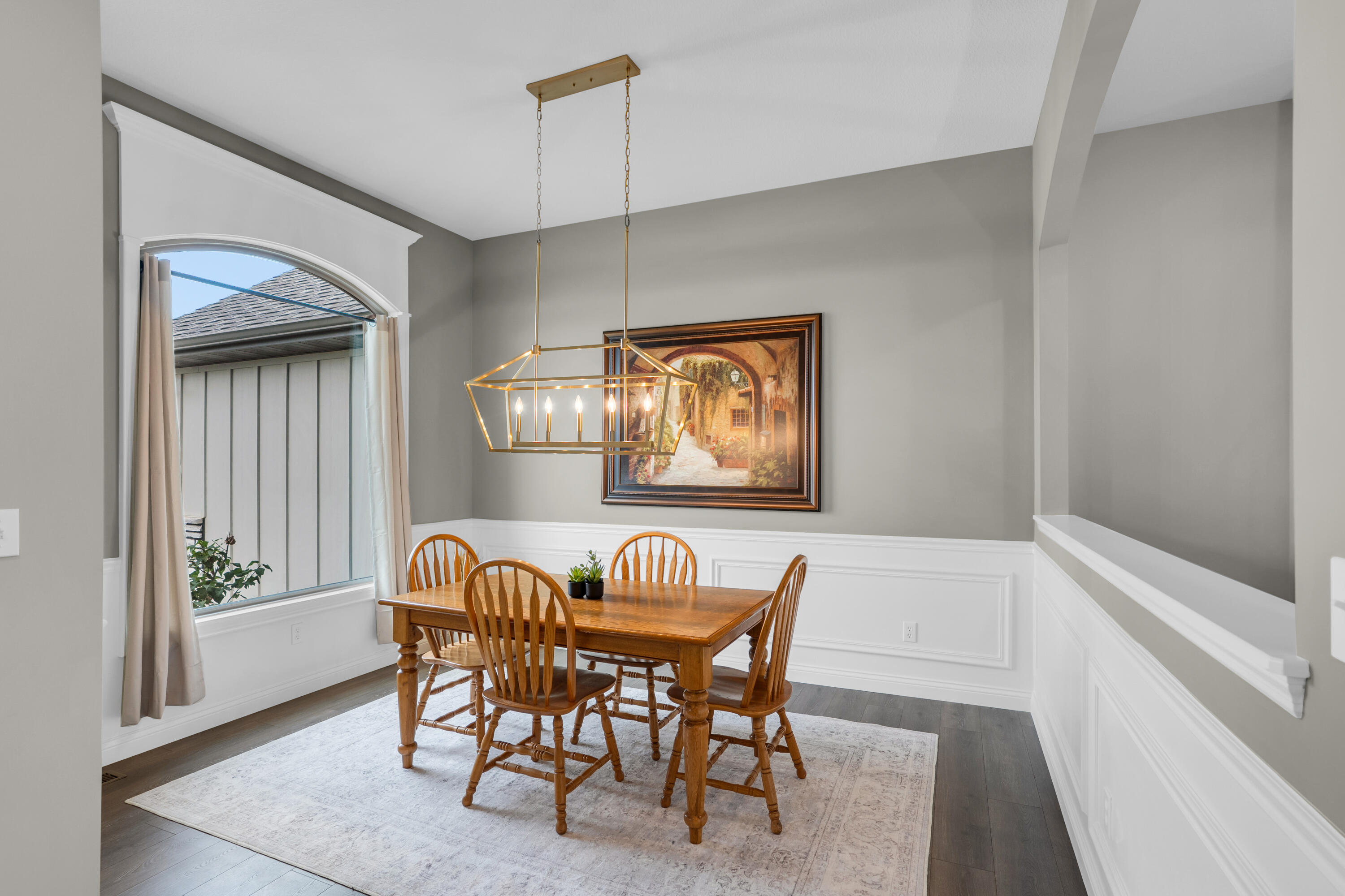 COLUMBIA, Missouri, 65203, United States, 5 Bedrooms Bedrooms, ,3 BathroomsBathrooms,Residential,For Sale,1976271