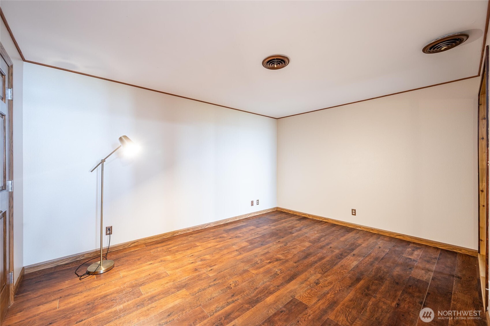 Bellingham, Washington, 98225, United States, 3 Bedrooms Bedrooms, ,2 BathroomsBathrooms,Residential,For Sale,1754252