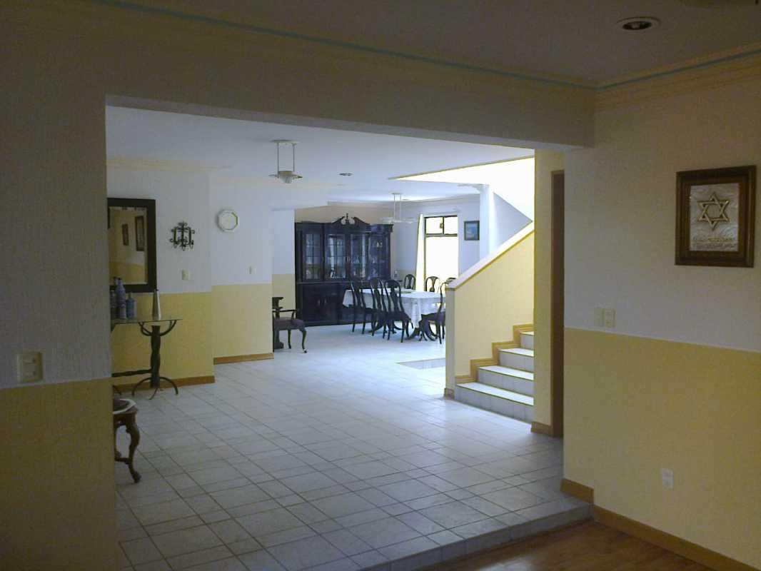 CALLEJON DEL PASEO, Torreón, Coahuila de Zaragoza, 27250, Mexico, 6 Bedrooms Bedrooms, ,6 BathroomsBathrooms,Residential,For Sale,CALLEJON DEL PASEO,1234260