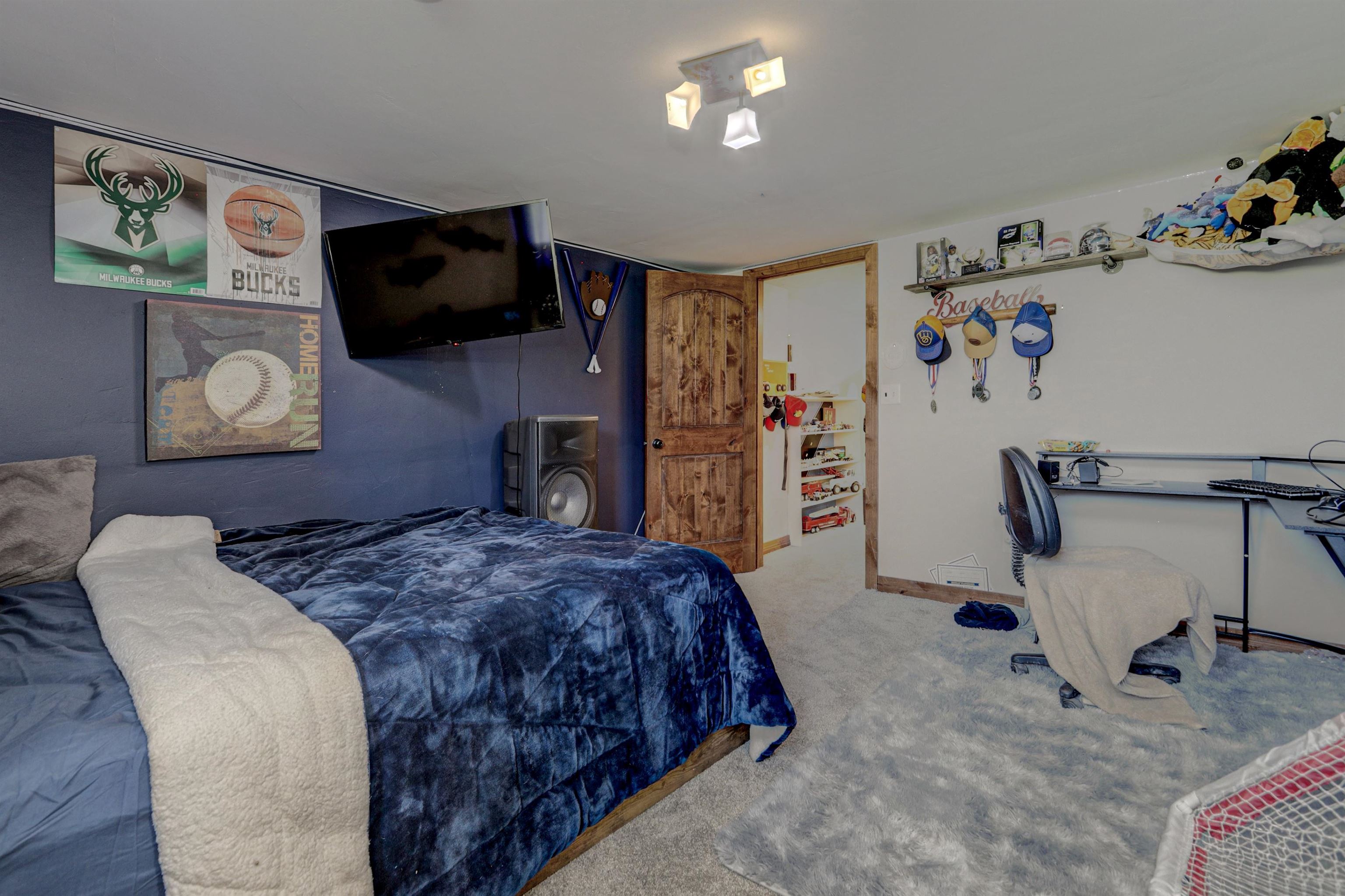 Pulaski, Wisconsin, 54162, United States, 3 Bedrooms Bedrooms, ,3 BathroomsBathrooms,Residential,For Sale,1975627