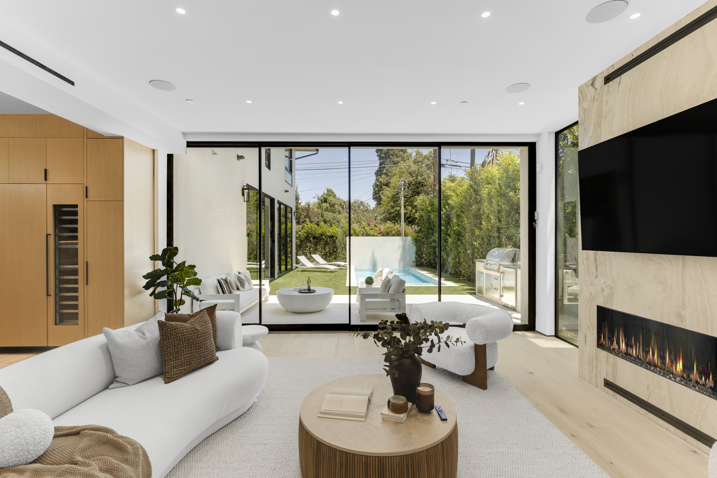  3542 Butler Avenue - 物件實景