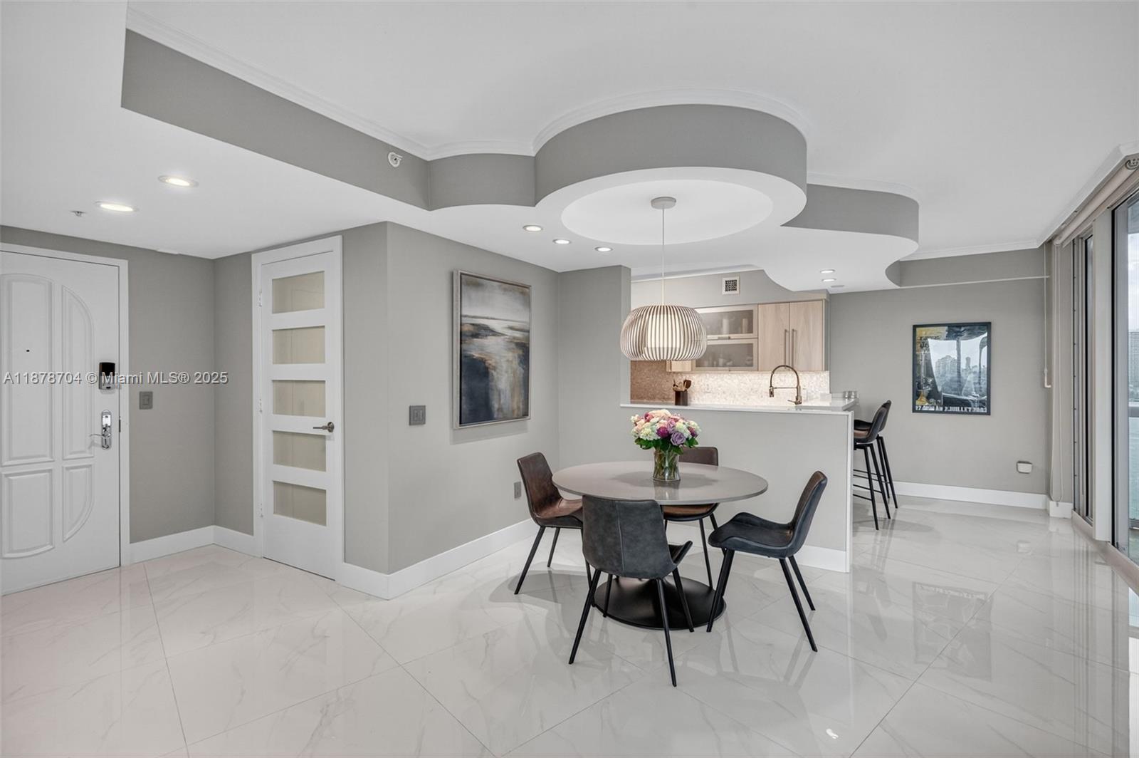 Aventura, Florida, 33180, United States, 2 Bedrooms Bedrooms, ,3 BathroomsBathrooms,Residential,For Sale,1947982