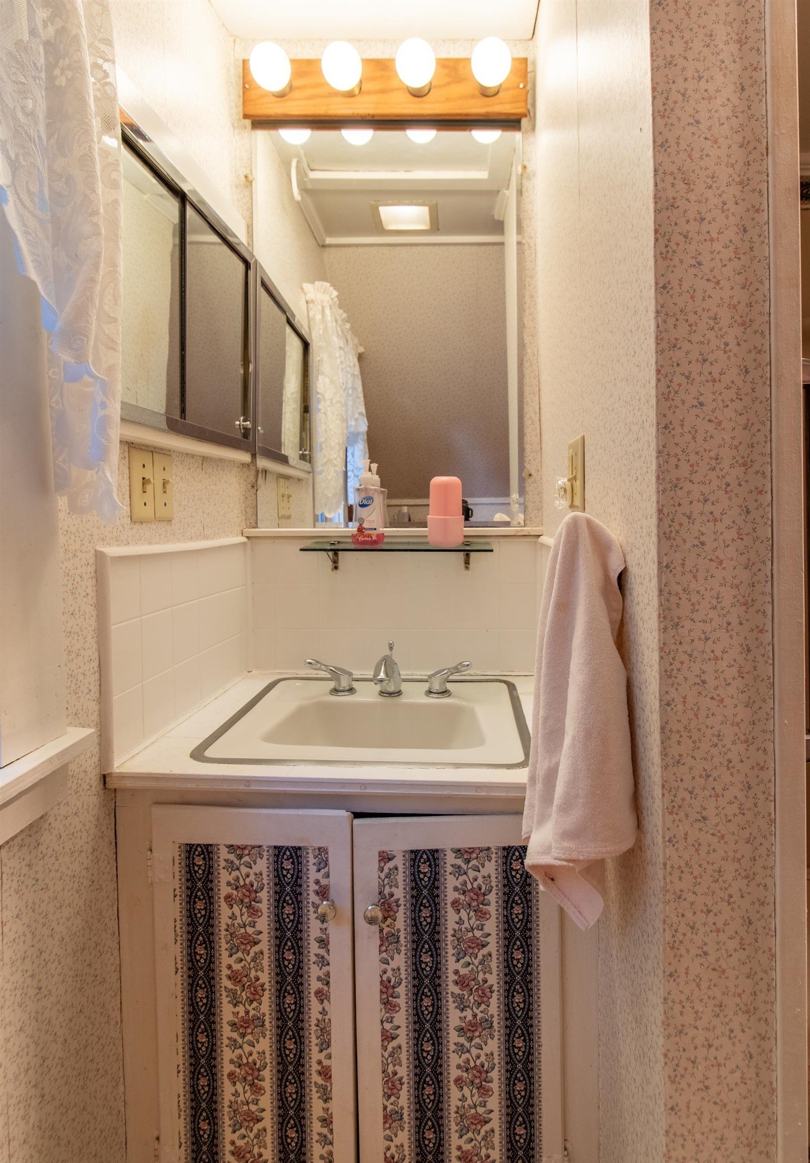 Westmore, Vermont, 05860, United States, 3 Bedrooms Bedrooms, ,1 BathroomBathrooms,Residential,For Sale,1974446