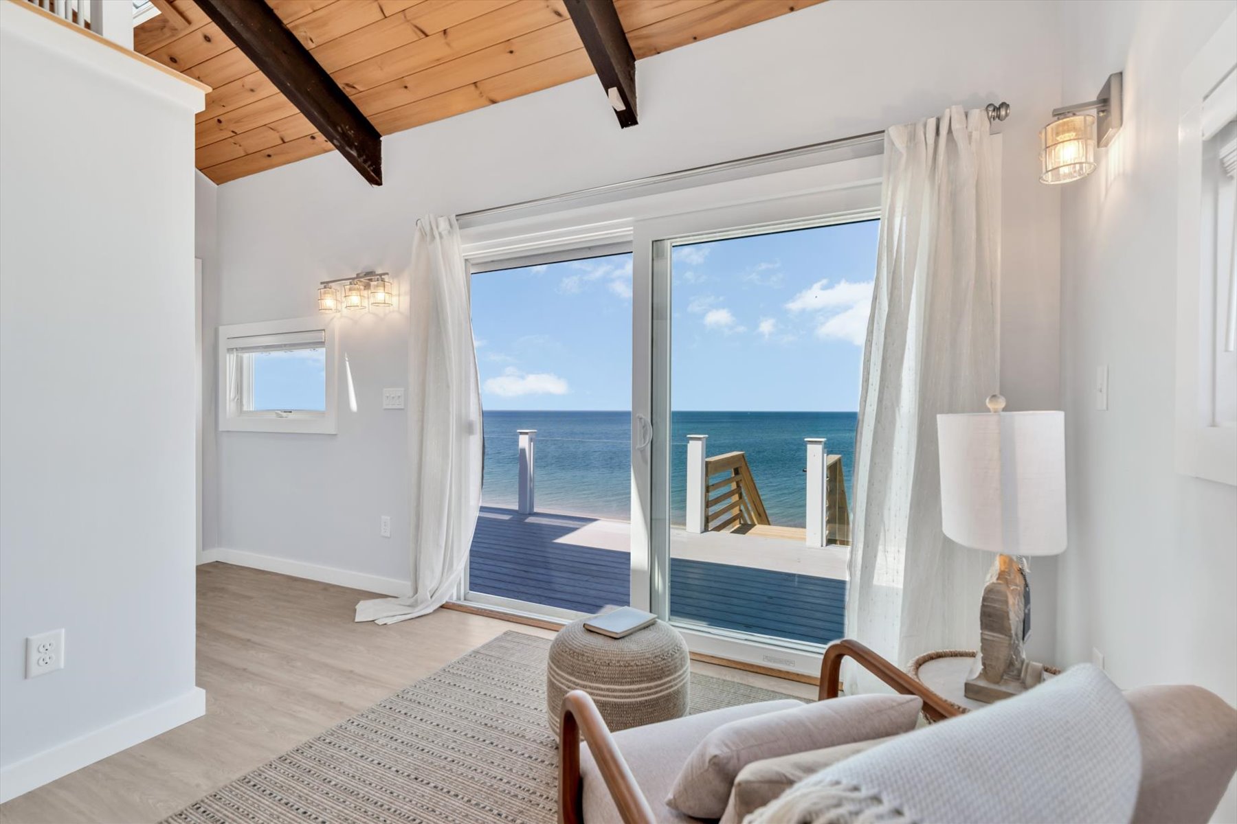  An Exceptional Waterfront Property - 物件實景