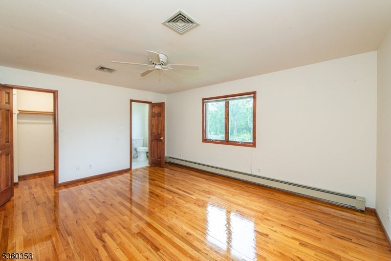 Montville Twp., New Jersey, 07082, United States, 4 Bedrooms Bedrooms, ,3 BathroomsBathrooms,Residential,For Sale,1834822