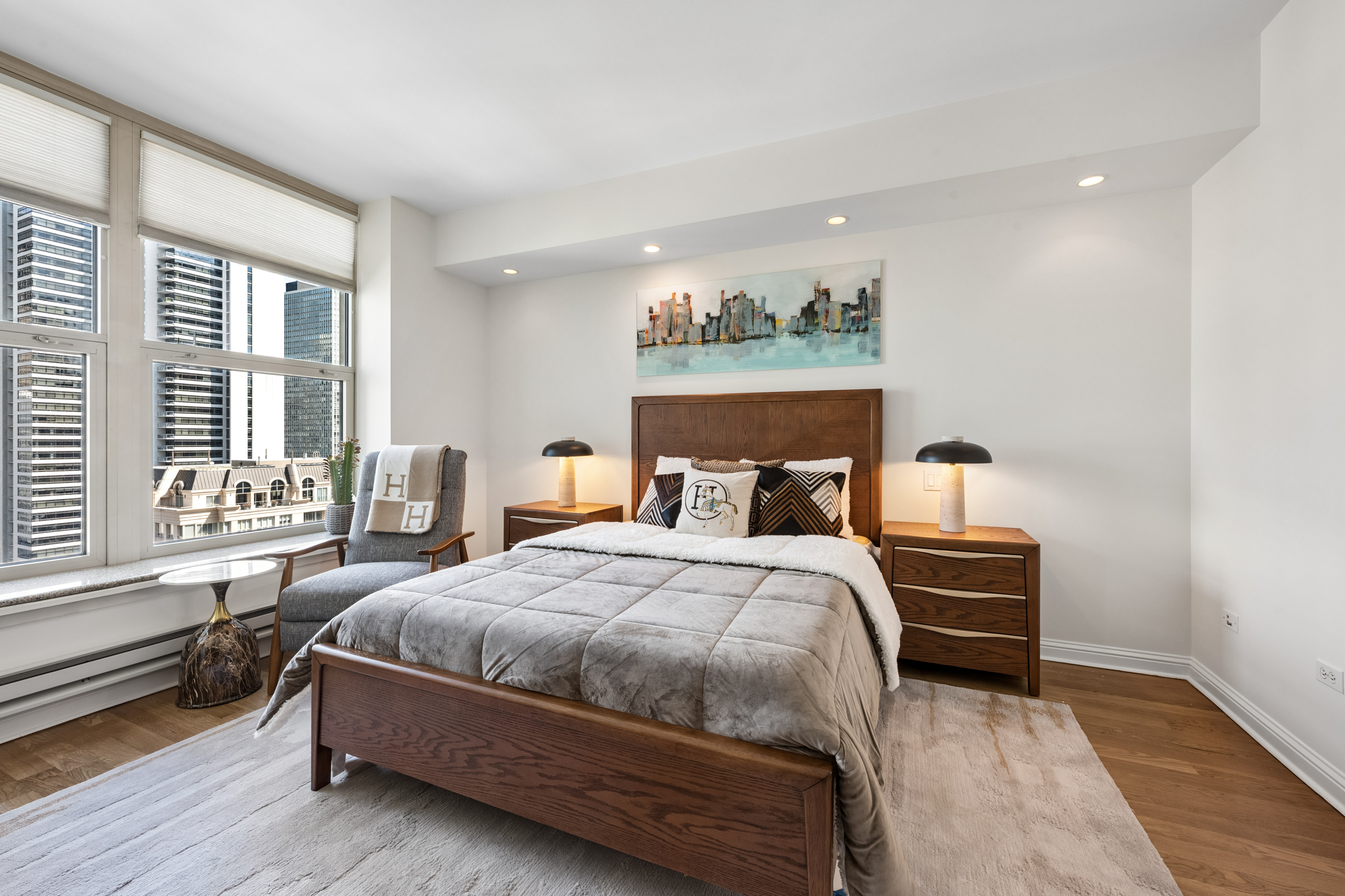  Northeast Split Two Bedroom with Outstanding City and Lake Views at The Fordham - 物件實景