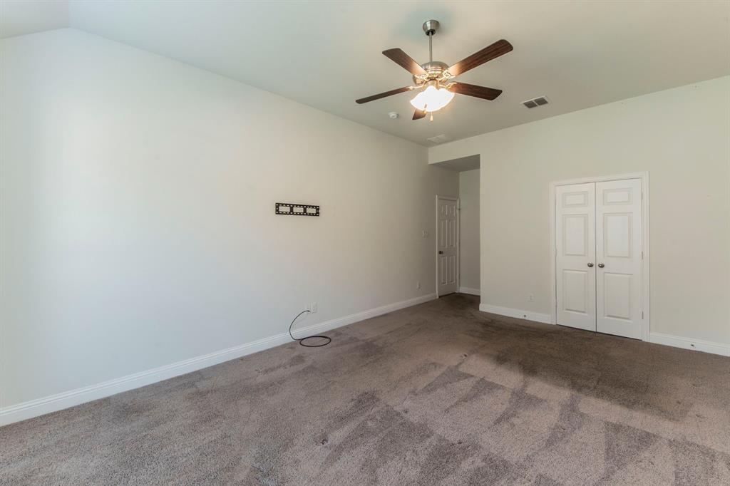 Fort Worth, Texas, 76179, United States, 4 Bedrooms Bedrooms, ,4 BathroomsBathrooms,Residential,For Sale,1978129