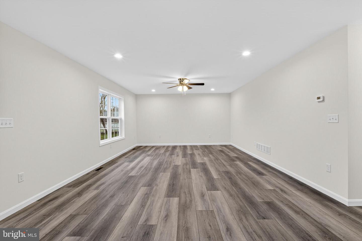 VIOLA, Delaware, 19979, United States, 4 Bedrooms Bedrooms, ,3 BathroomsBathrooms,Residential,For Sale,2012574