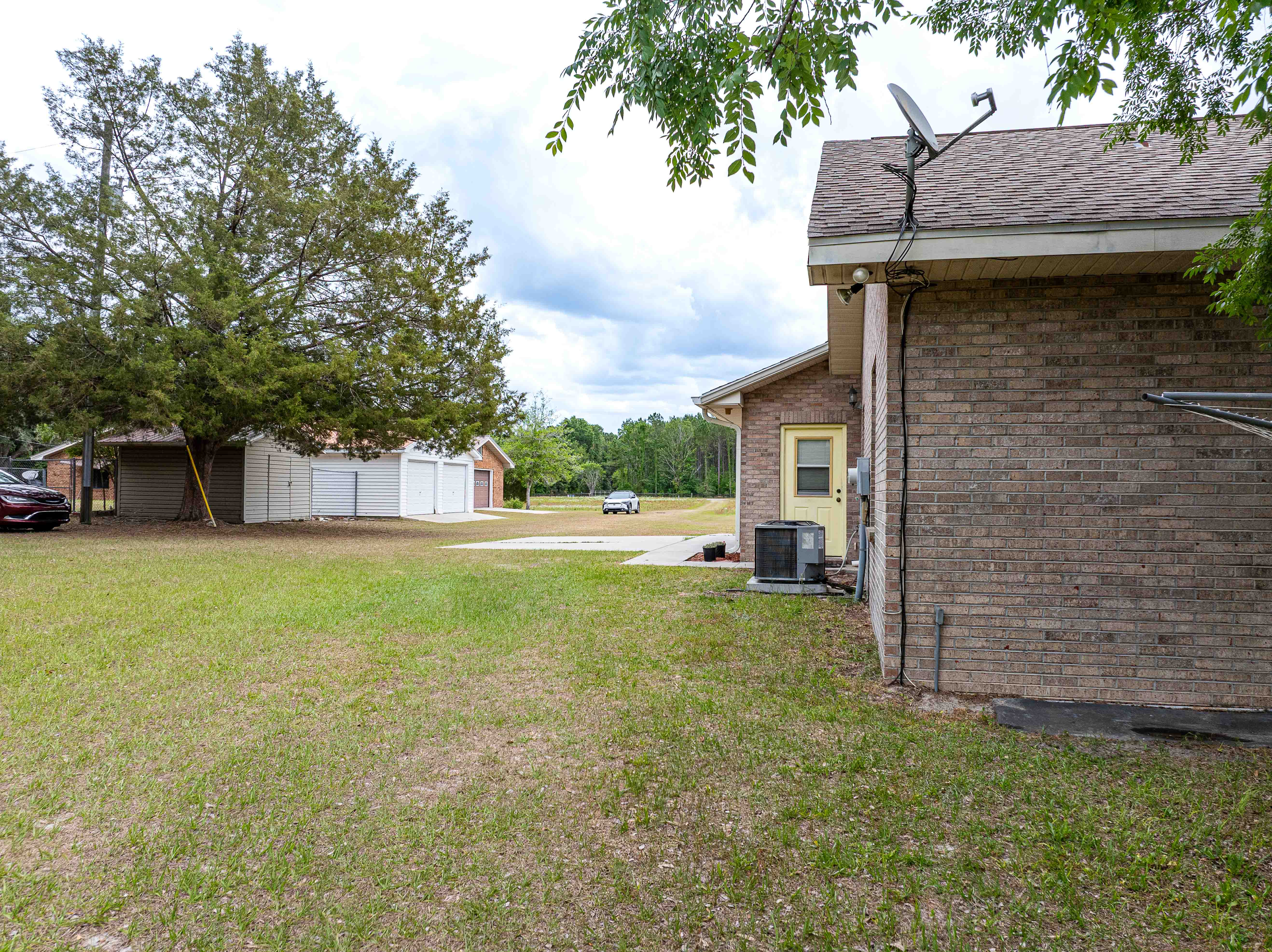 LAKE CITY, Florida, 32024, United States, 4 Bedrooms Bedrooms, ,2 BathroomsBathrooms,Residential,For Sale,1794227