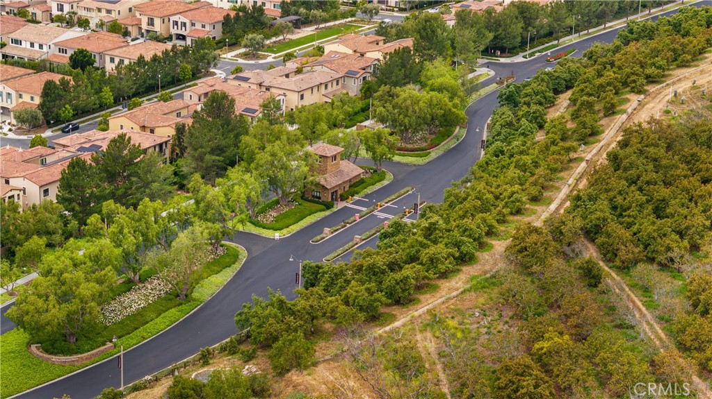 Irvine, California, 92602, United States, 5 Bedrooms Bedrooms, ,6 BathroomsBathrooms,Residential,For Sale,1982881