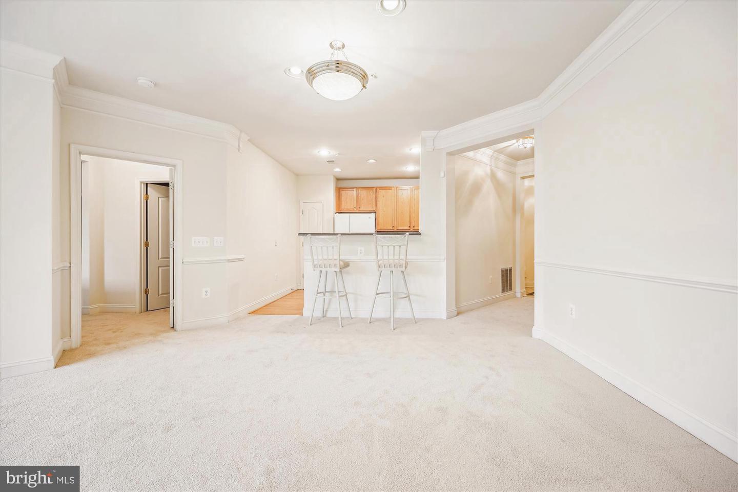 Rockville, Maryland, 20850, United States, 2 Bedrooms Bedrooms, ,2 BathroomsBathrooms,Residential,For Sale,1859700
