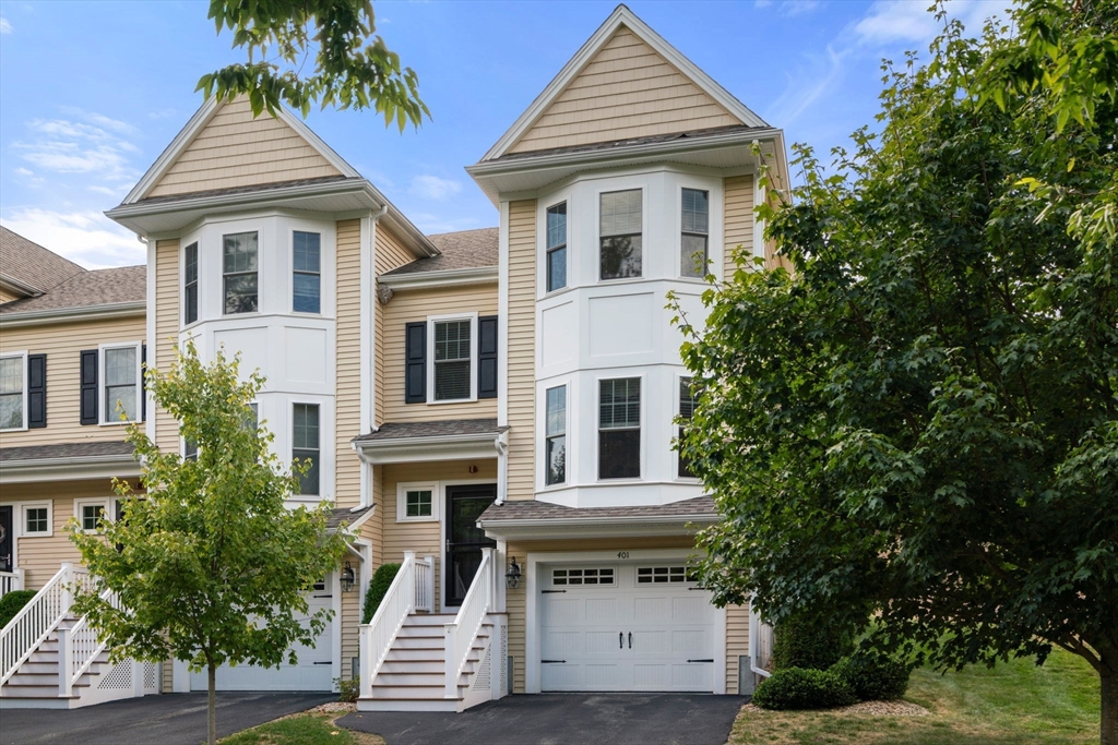 Bellingham, Massachusetts, 02019, United States, 2 Bedrooms Bedrooms, ,2 BathroomsBathrooms,Residential,For Sale,1938728