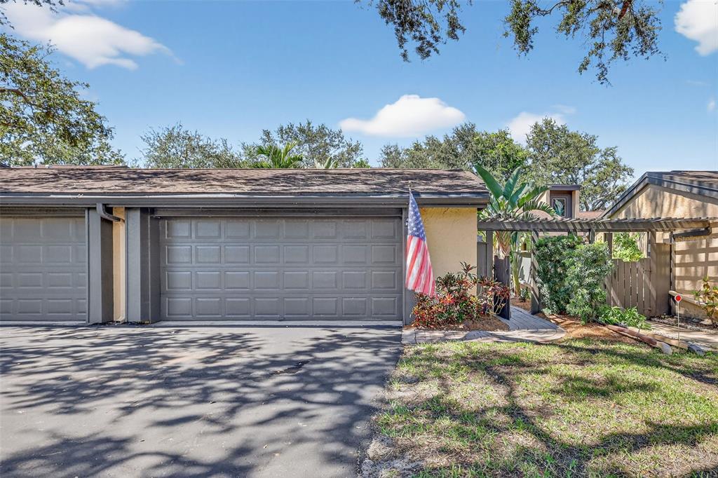 Largo, Florida, 33774, United States, 3 Bedrooms Bedrooms, ,3 BathroomsBathrooms,Residential,For Sale,1965170