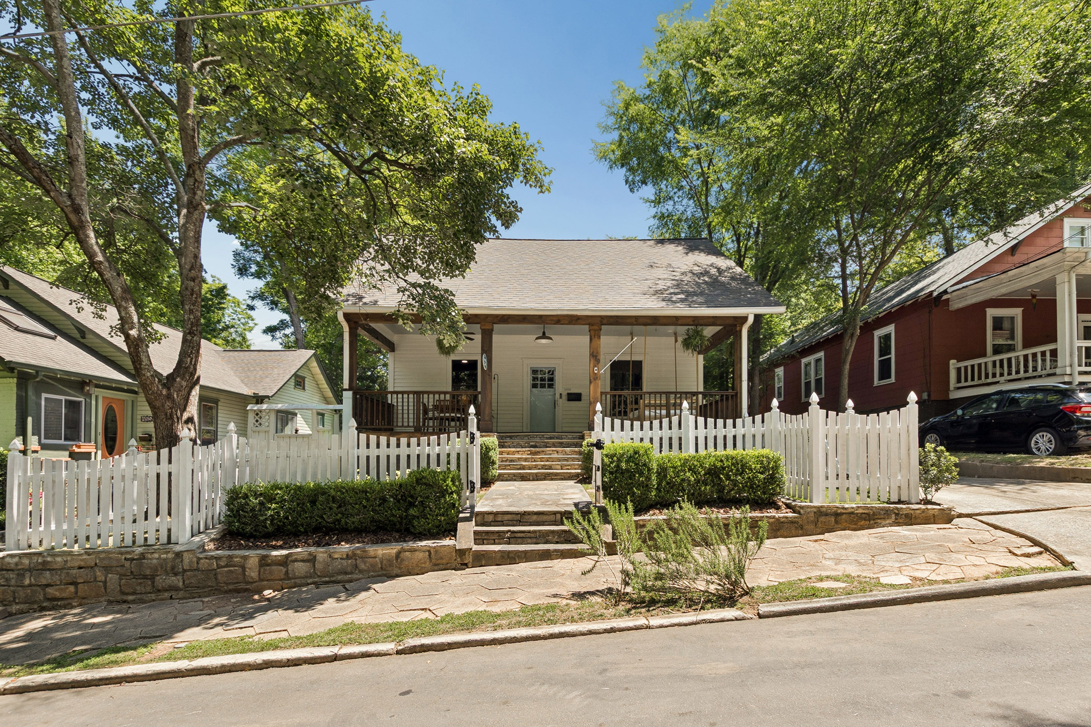  Historic Charm Meets Outdoor Living in Candler Park - 物件實景