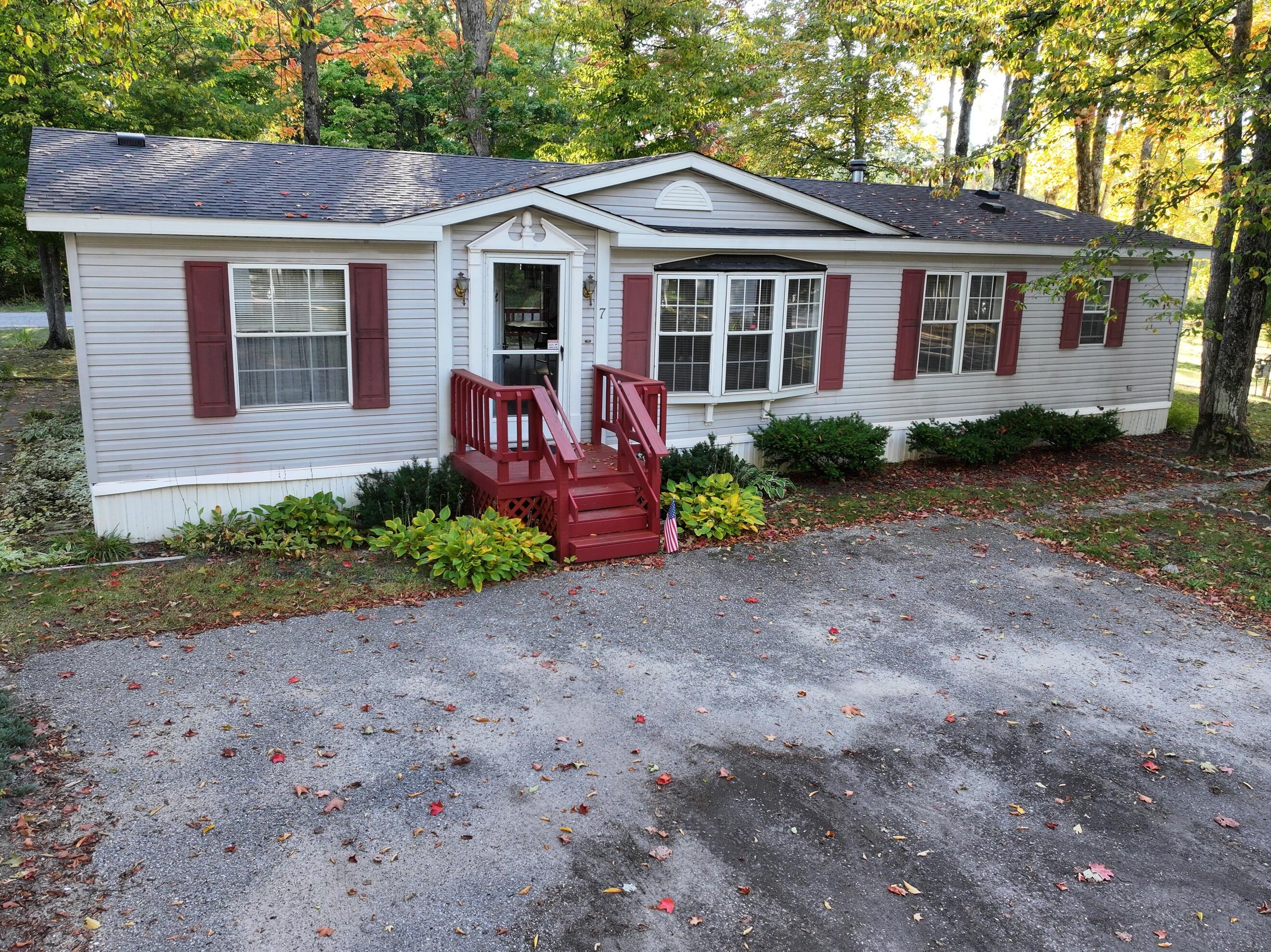 Alpine Ct, Gaylord, MI 49735