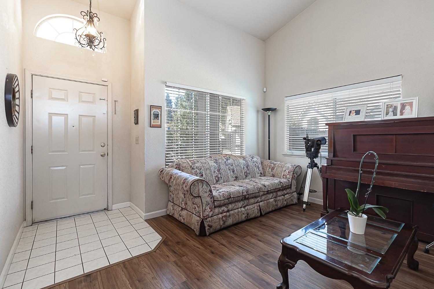 Salida, California, 95368, United States, 4 Bedrooms Bedrooms, ,3 BathroomsBathrooms,Residential,For Sale,1975625