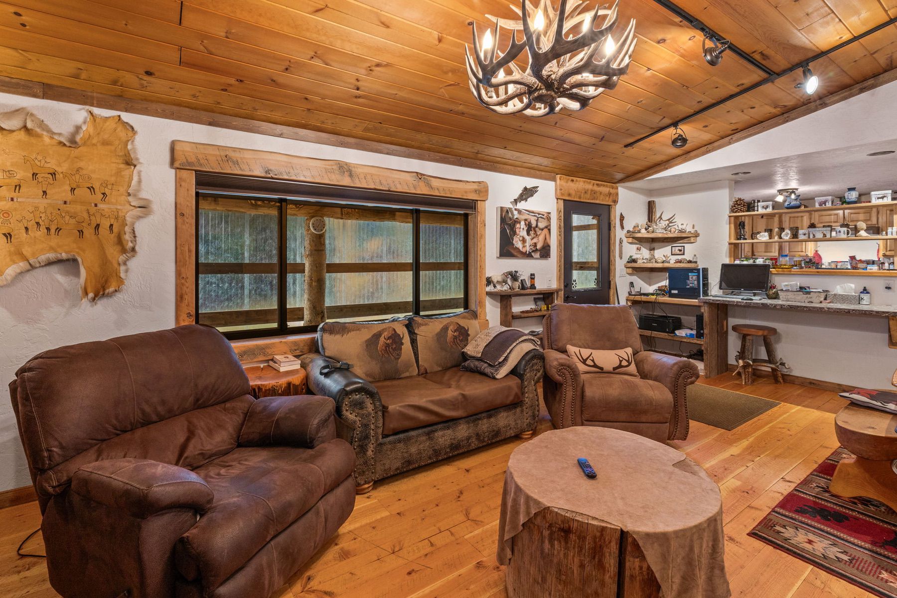  708 US Highway 212 W - 物件實景