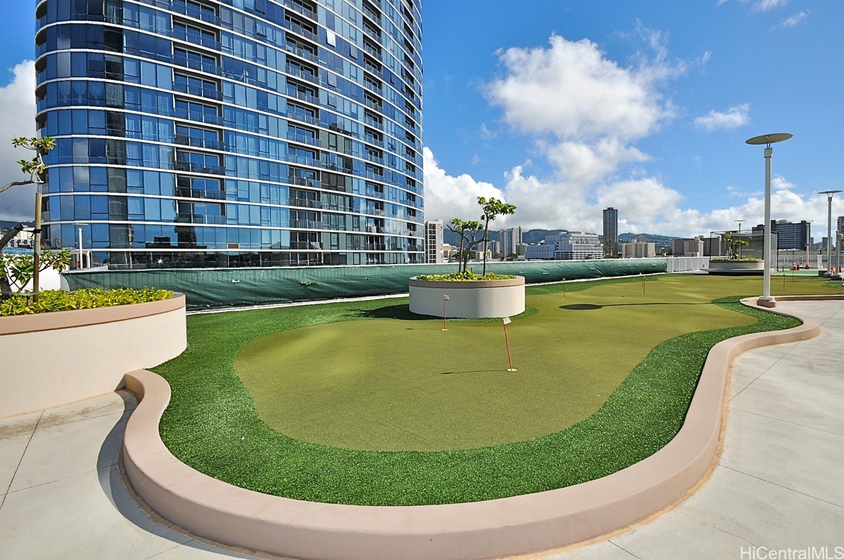 Honolulu, Hawaii, 96814, United States, 1 Bedroom Bedrooms, ,1 BathroomBathrooms,Residential,For Sale,1991987