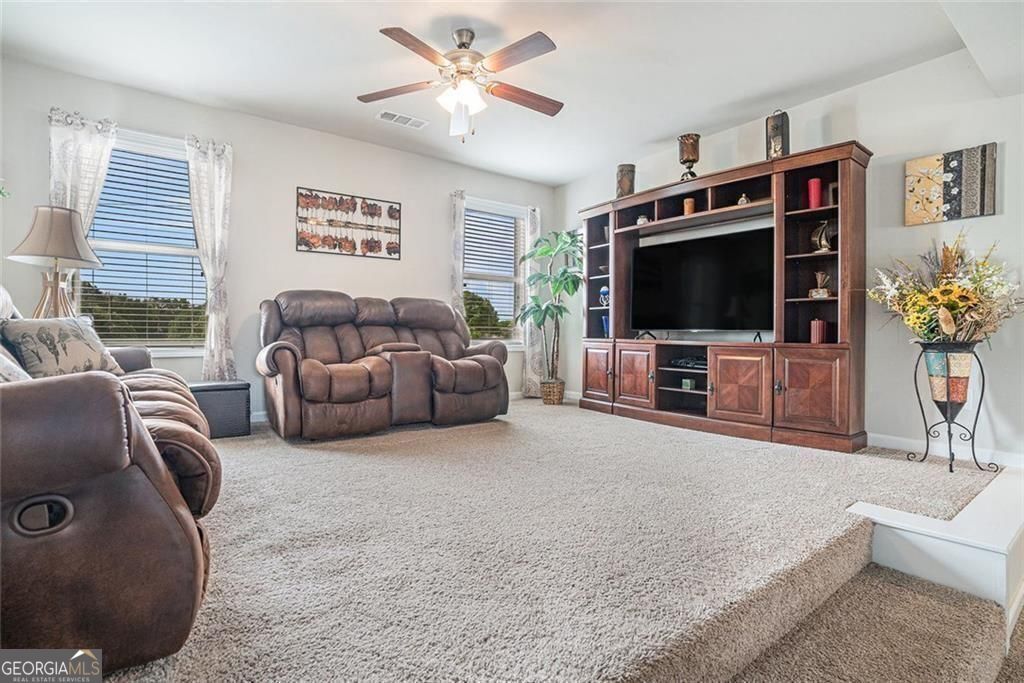 Auburn, Georgia, 30011, United States, 5 Bedrooms Bedrooms, ,3 BathroomsBathrooms,Residential,For Sale,1858924