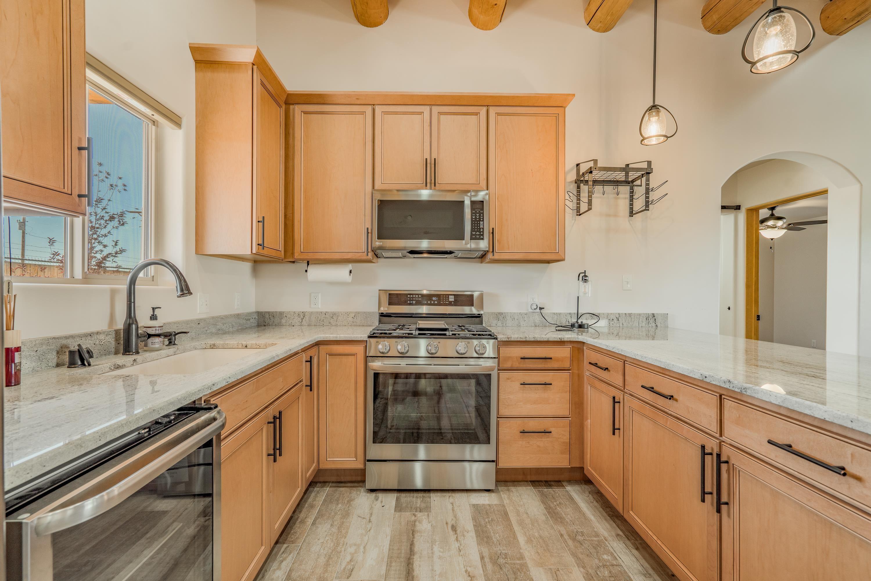Taos, New Mexico, 87557, United States, 3 Bedrooms Bedrooms, ,2 BathroomsBathrooms,Residential,For Sale,1959300