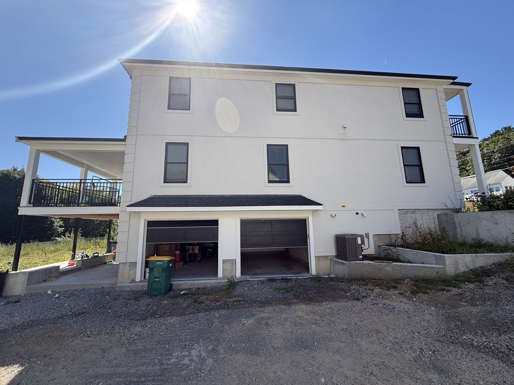Norwood, Massachusetts, 02062, United States, 4 Bedrooms Bedrooms, ,3 BathroomsBathrooms,Residential,For Sale,1941019