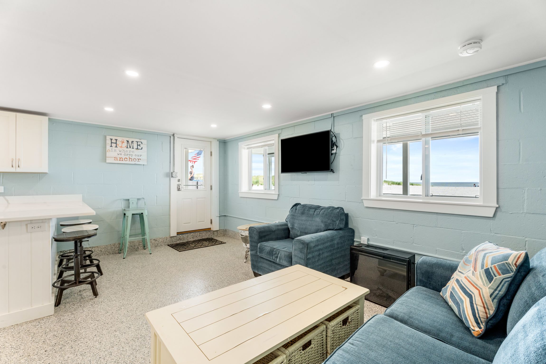 27 Concord Avenue, Hampton, NH, 03842 - 物件實景