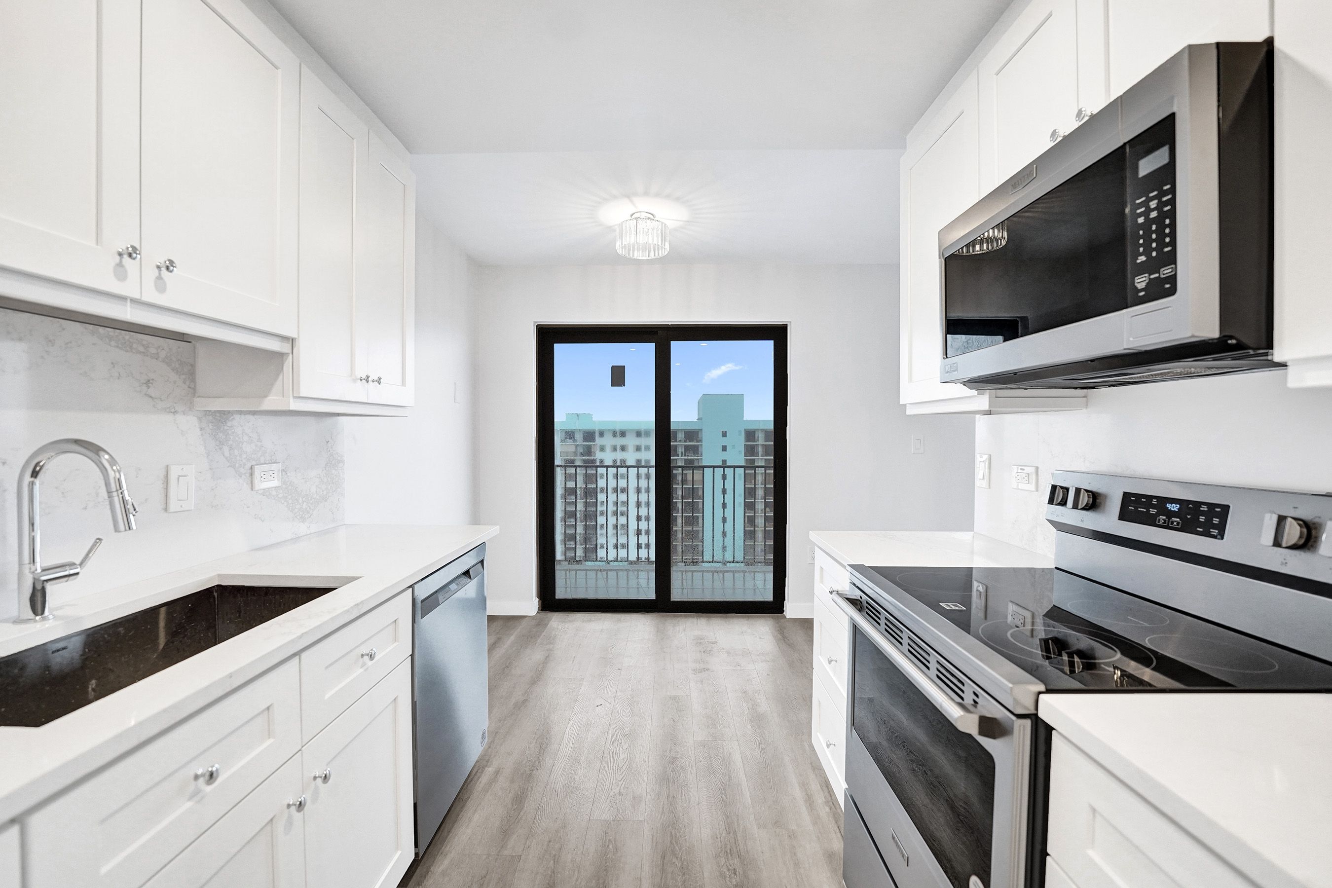  1201 S Ocean Drive, Hollywood, FL, 33019 - 物件實景