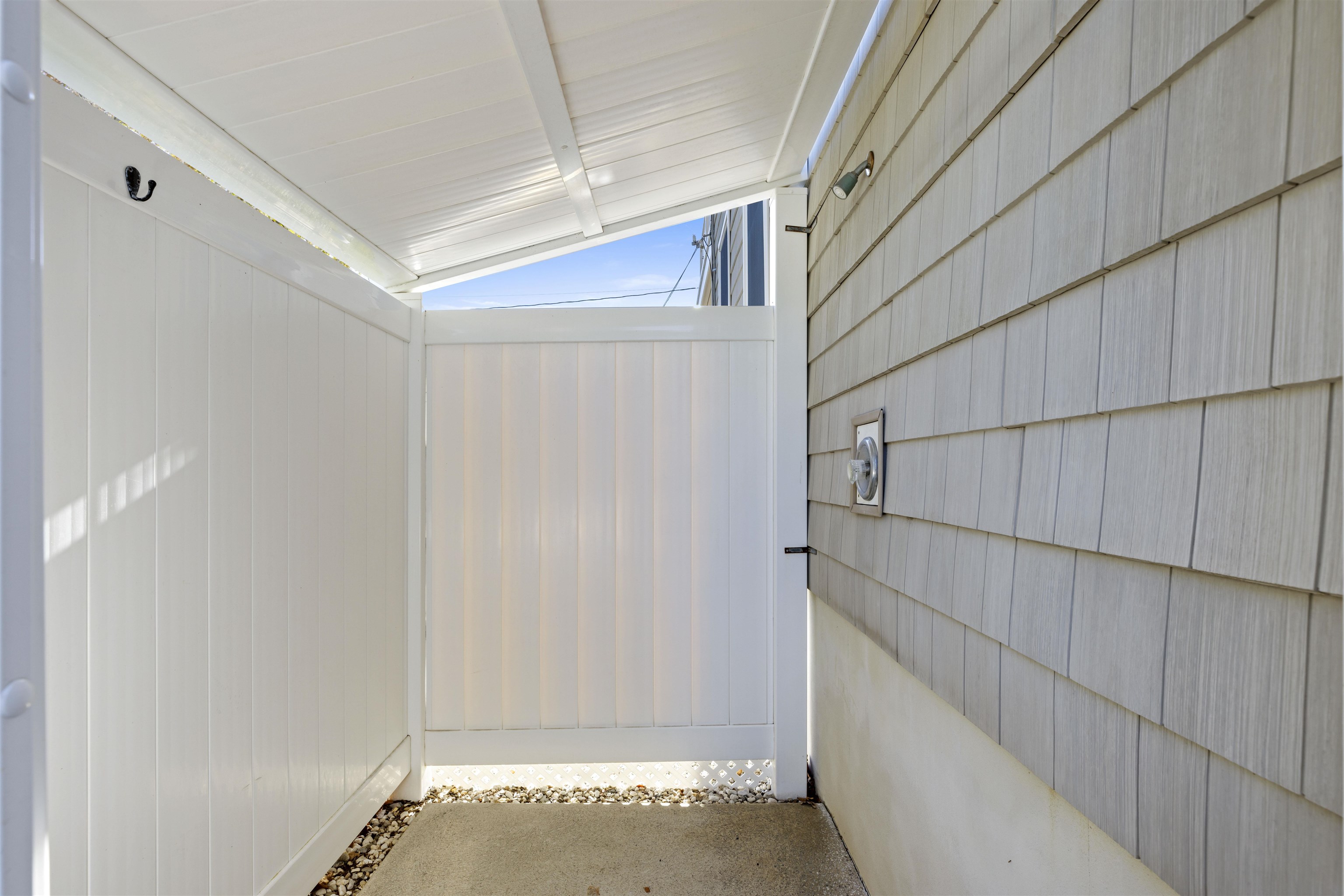 North Wildwood, New Jersey, 08260, United States, 6 Bedrooms Bedrooms, ,4 BathroomsBathrooms,Residential,For Sale,1981521