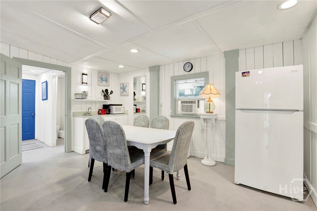 TYBEE ISLAND, Georgia, 31328, United States, 4 Bedrooms Bedrooms, ,3 BathroomsBathrooms,Residential,For Sale,1998055
