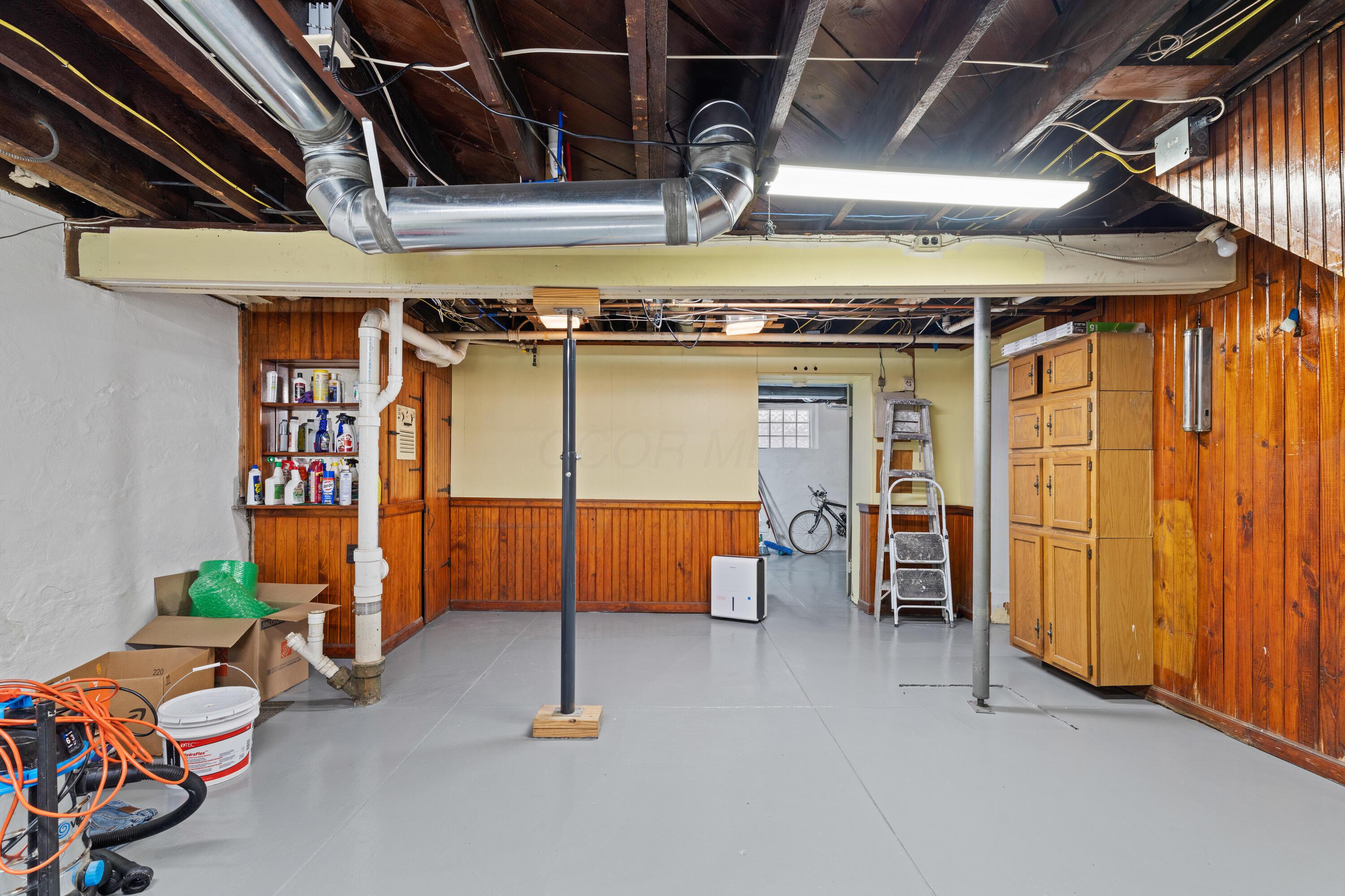 Columbus, Ohio, 43203, United States, 5 Bedrooms Bedrooms, ,4 BathroomsBathrooms,Residential,For Sale,1983824