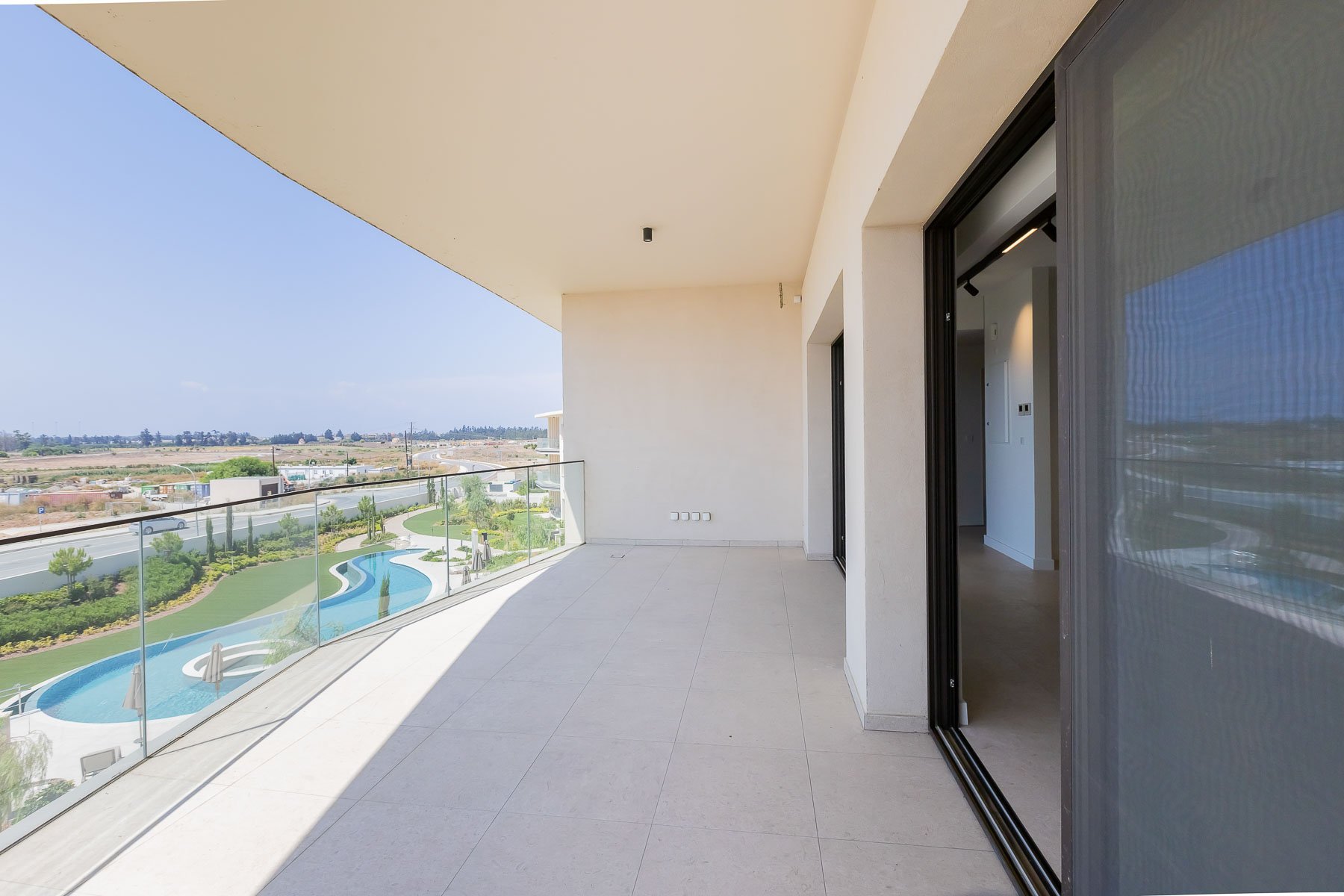  Contemporary 3 Bedroom Apartment with Golf Views in Limassol Greens - 物件實景