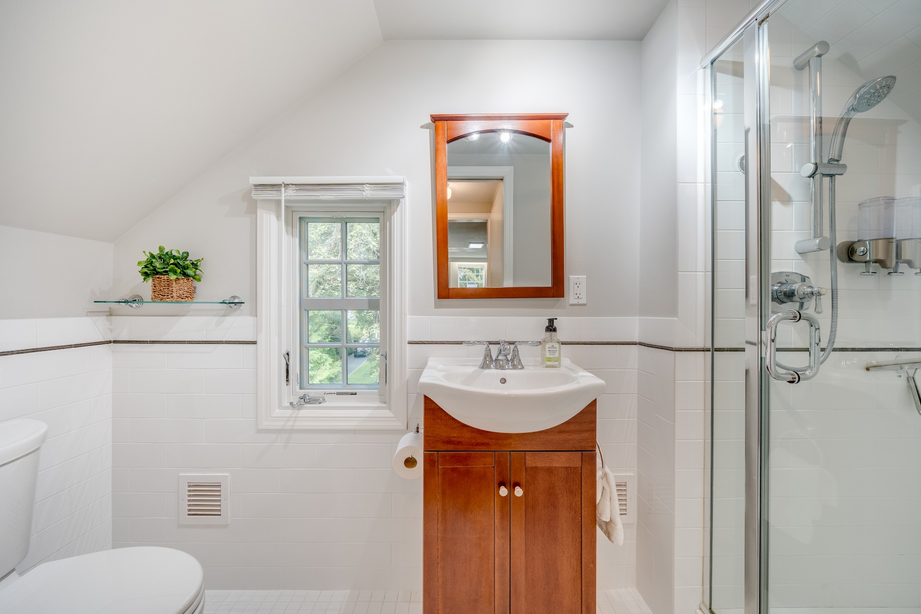  Classic Charm Generous Space and Unbeatable Location - 物件實景