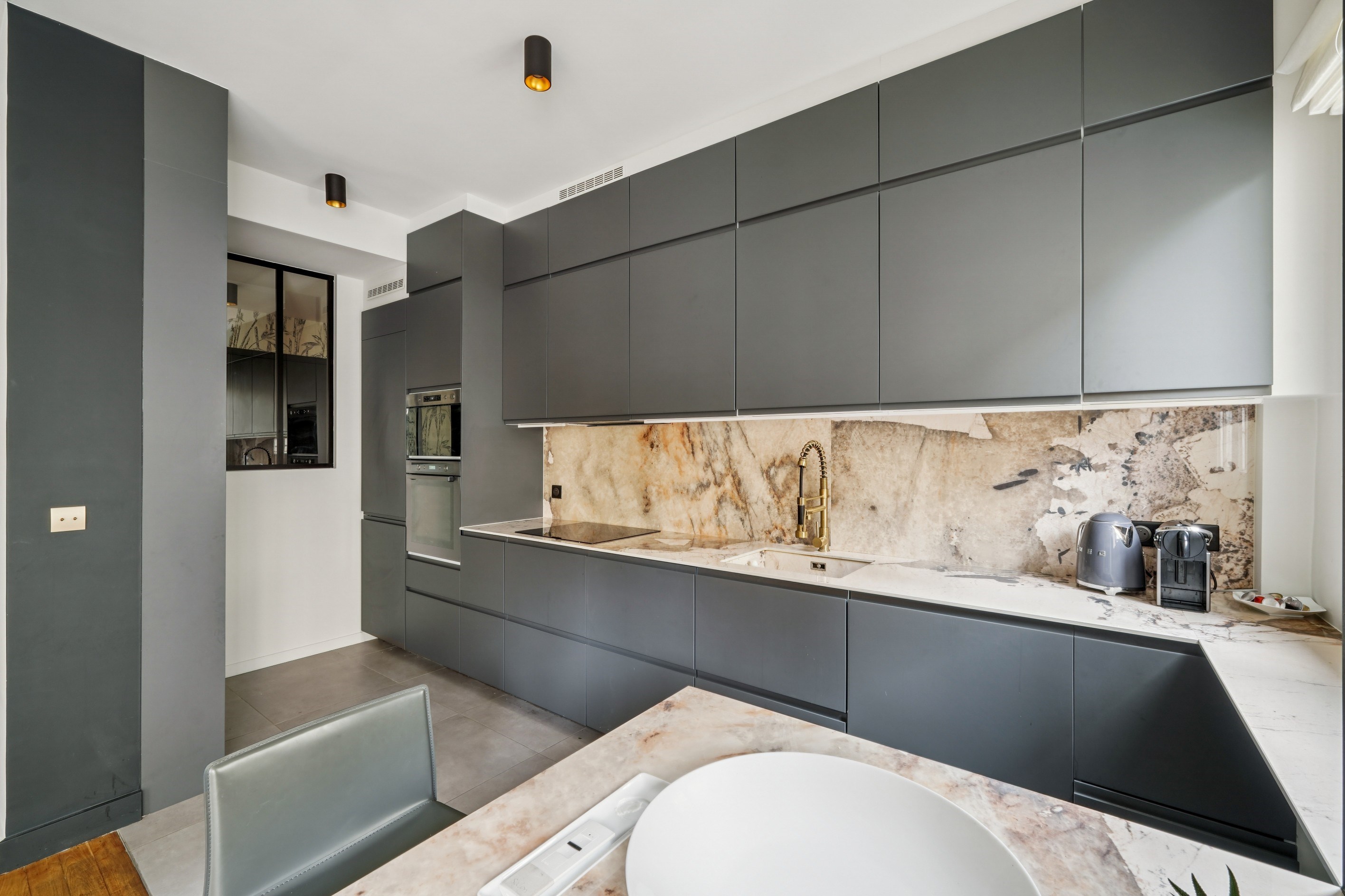  Three-room apartment with two bedrooms – 71 sqm – Renovated – Saint-Sulpice - 物件實景