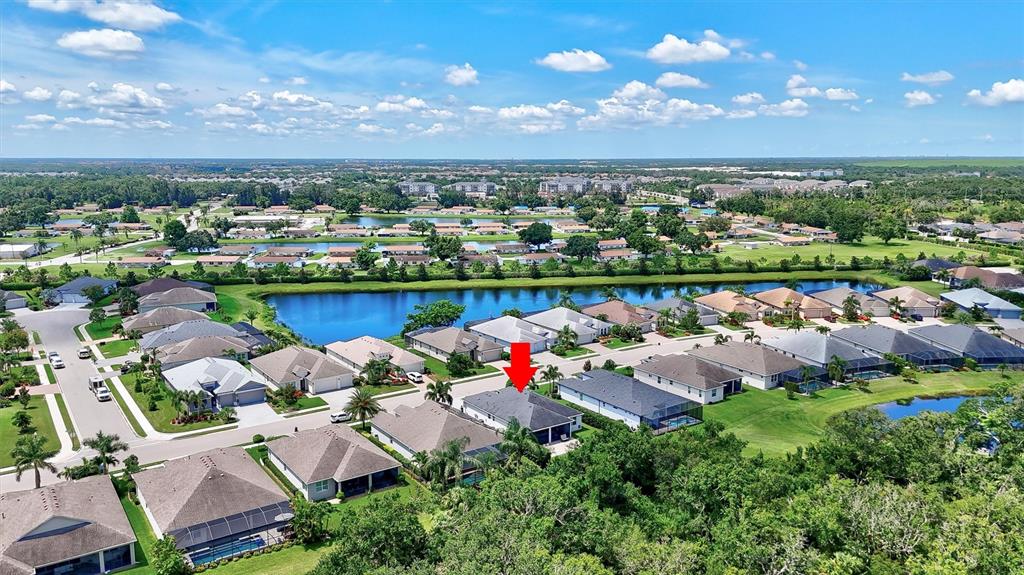 Bradenton, Florida, 34212, United States, 2 Bedrooms Bedrooms, ,2 BathroomsBathrooms,Residential,For Sale,1891618