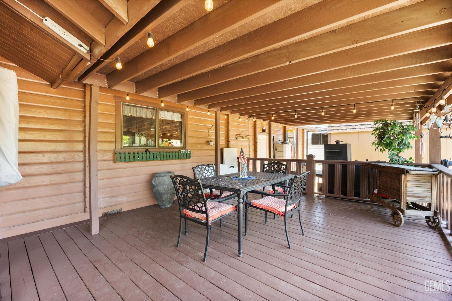 Tehachapi, California, 93561, United States, 3 Bedrooms Bedrooms, ,2 BathroomsBathrooms,Residential,For Sale,2049487