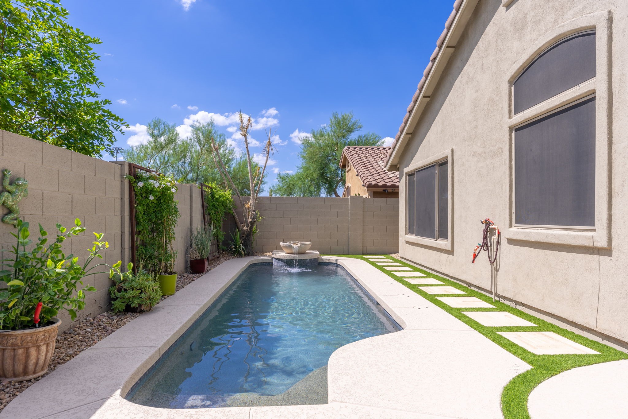  10215 E Hillery Drive¦Scottsdale, AZ - 物件實景