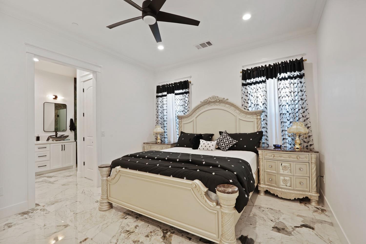 Lodi, California, 95242, United States, 5 Bedrooms Bedrooms, ,5 BathroomsBathrooms,Residential,For Sale,2012542