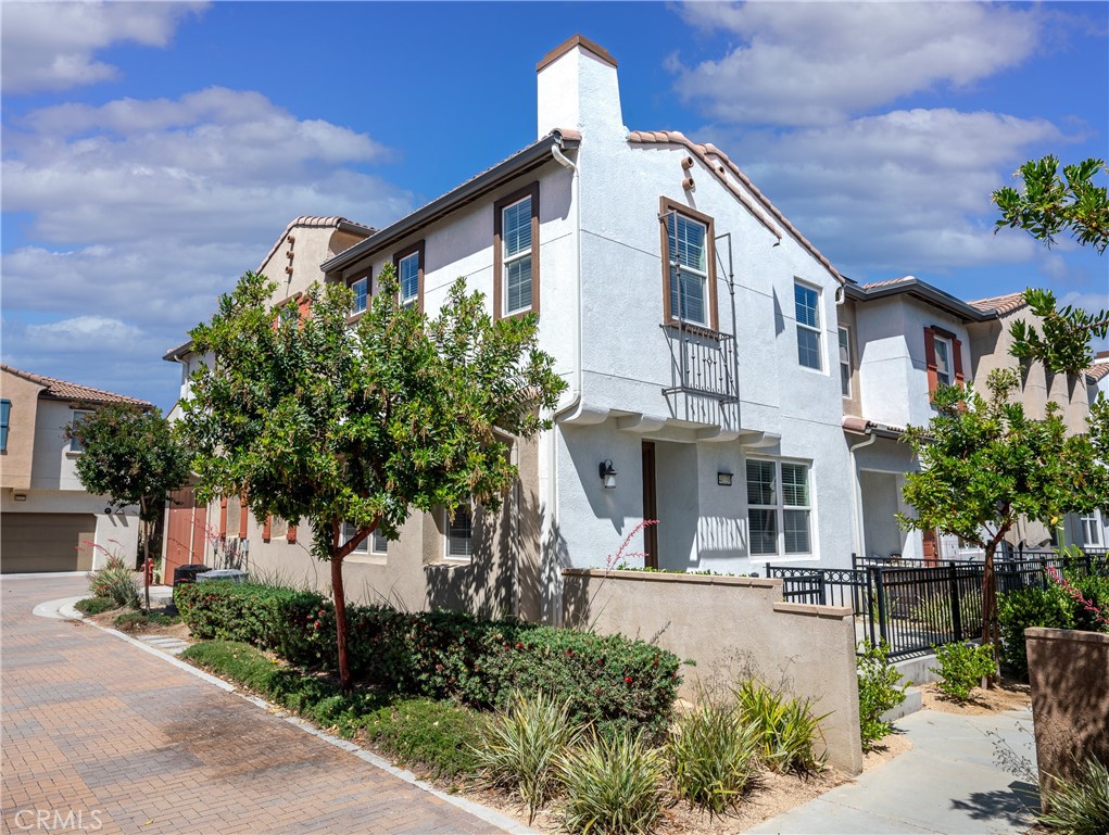 Murrieta, California, 92563, United States, 3 Bedrooms Bedrooms, ,3 BathroomsBathrooms,Residential,For Sale,1942621
