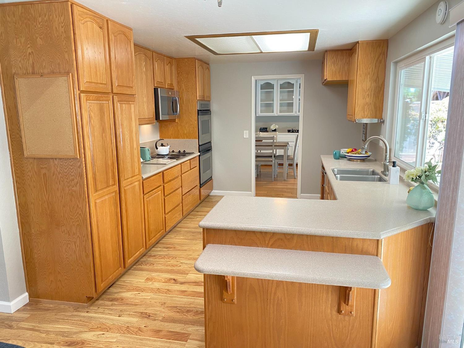 Vacaville, California, 95688, United States, 5 Bedrooms Bedrooms, ,3 BathroomsBathrooms,Residential,For Sale,1911426