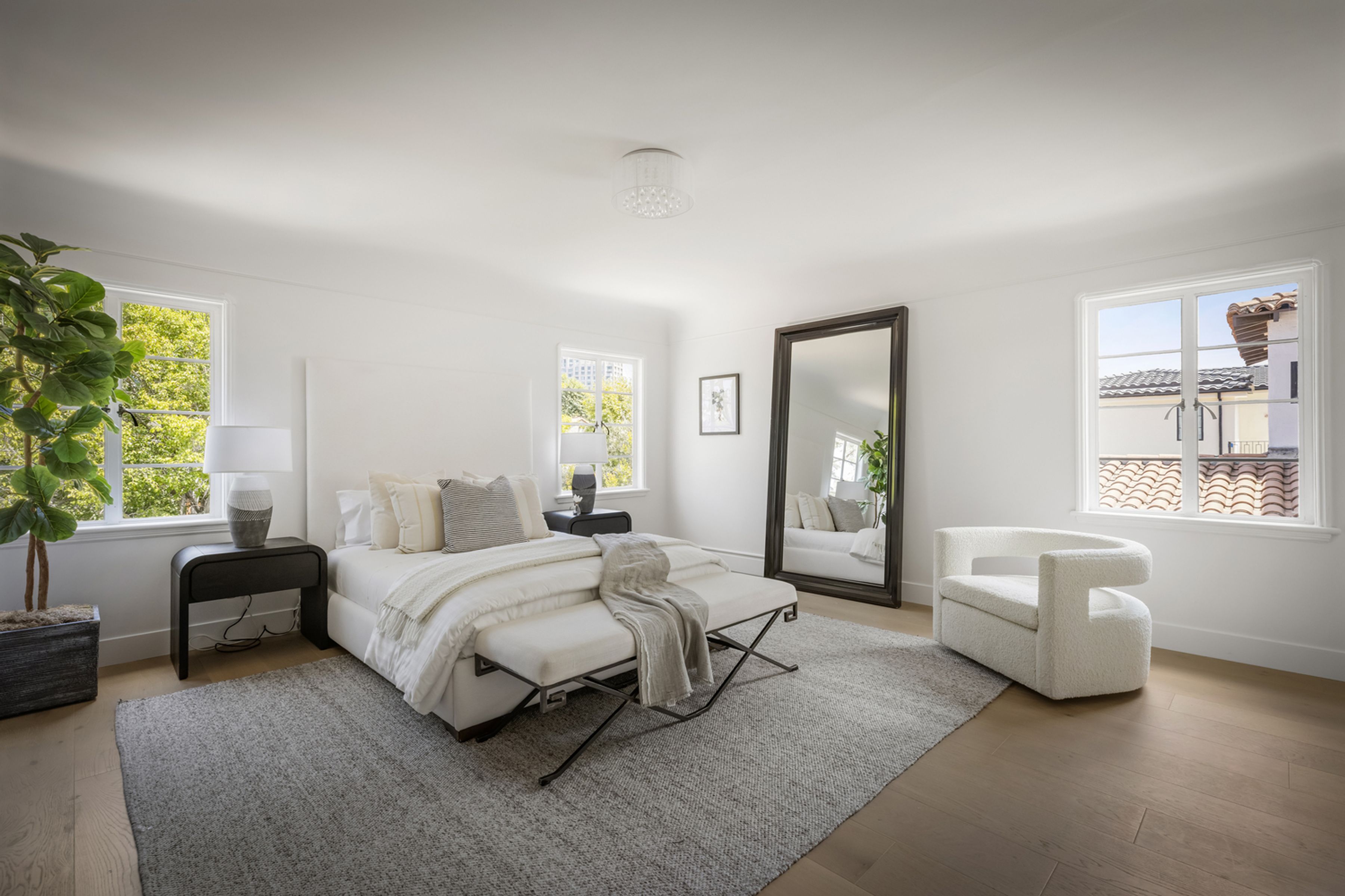  901 Malcolm Ave - 物件實景