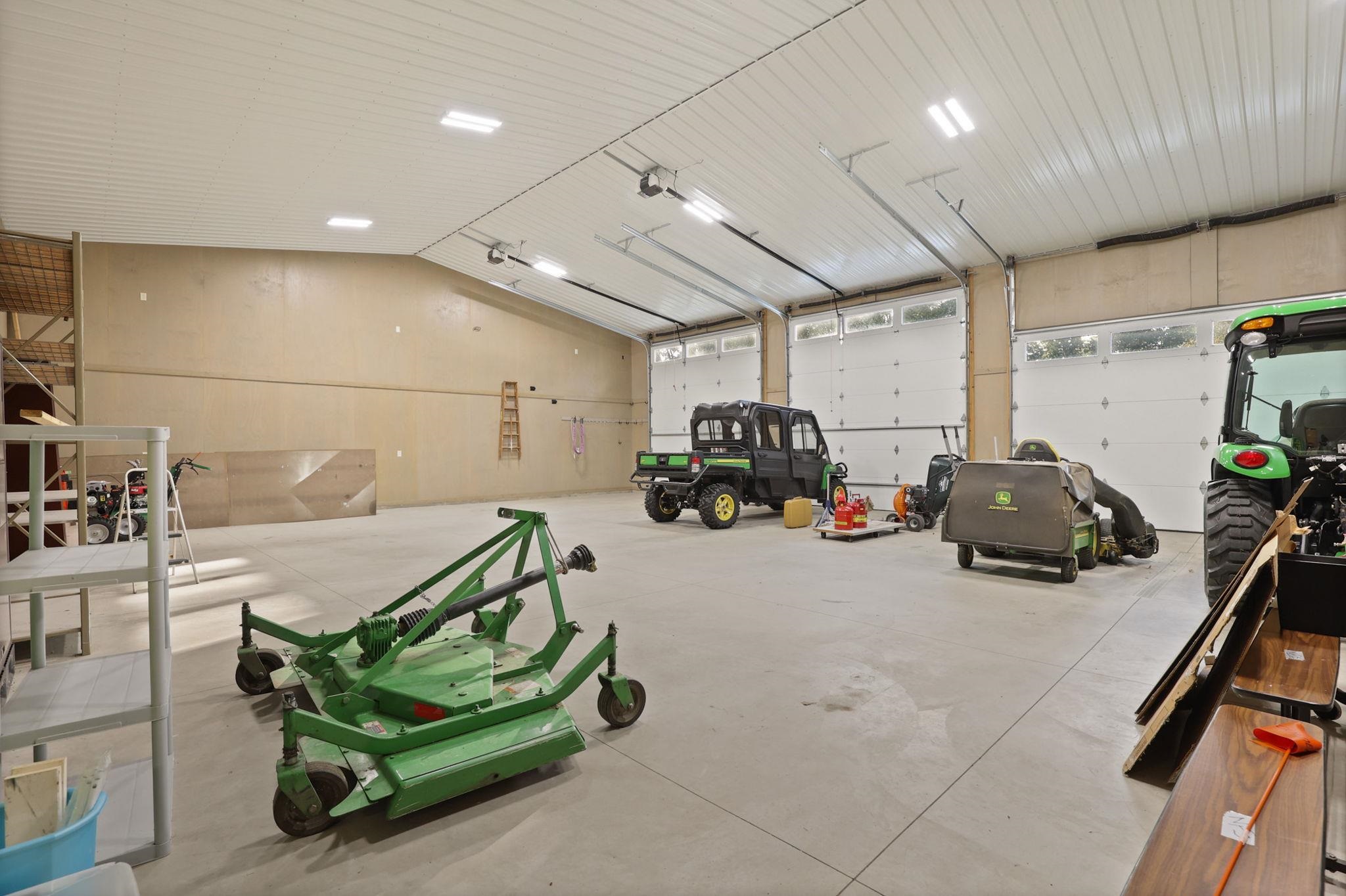 Birch Run, Michigan, 48415, United States, 3 Bedrooms Bedrooms, ,5 BathroomsBathrooms,Residential,For Sale,1977323