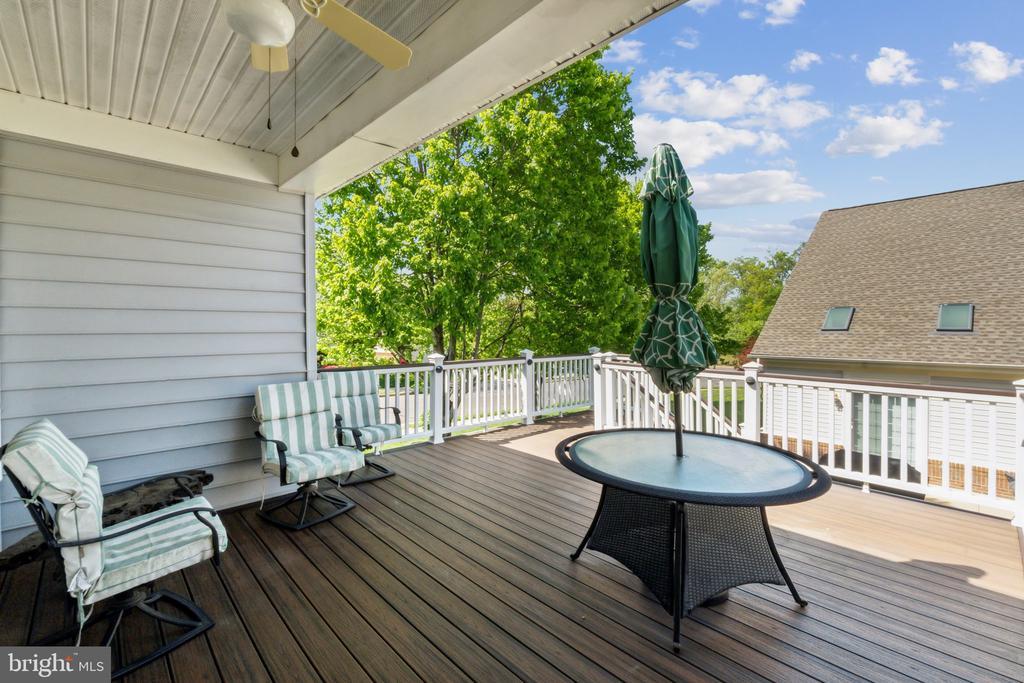 Gainesville, Virginia, 20155, United States, 3 Bedrooms Bedrooms, ,4 BathroomsBathrooms,Residential,For Sale,1896801
