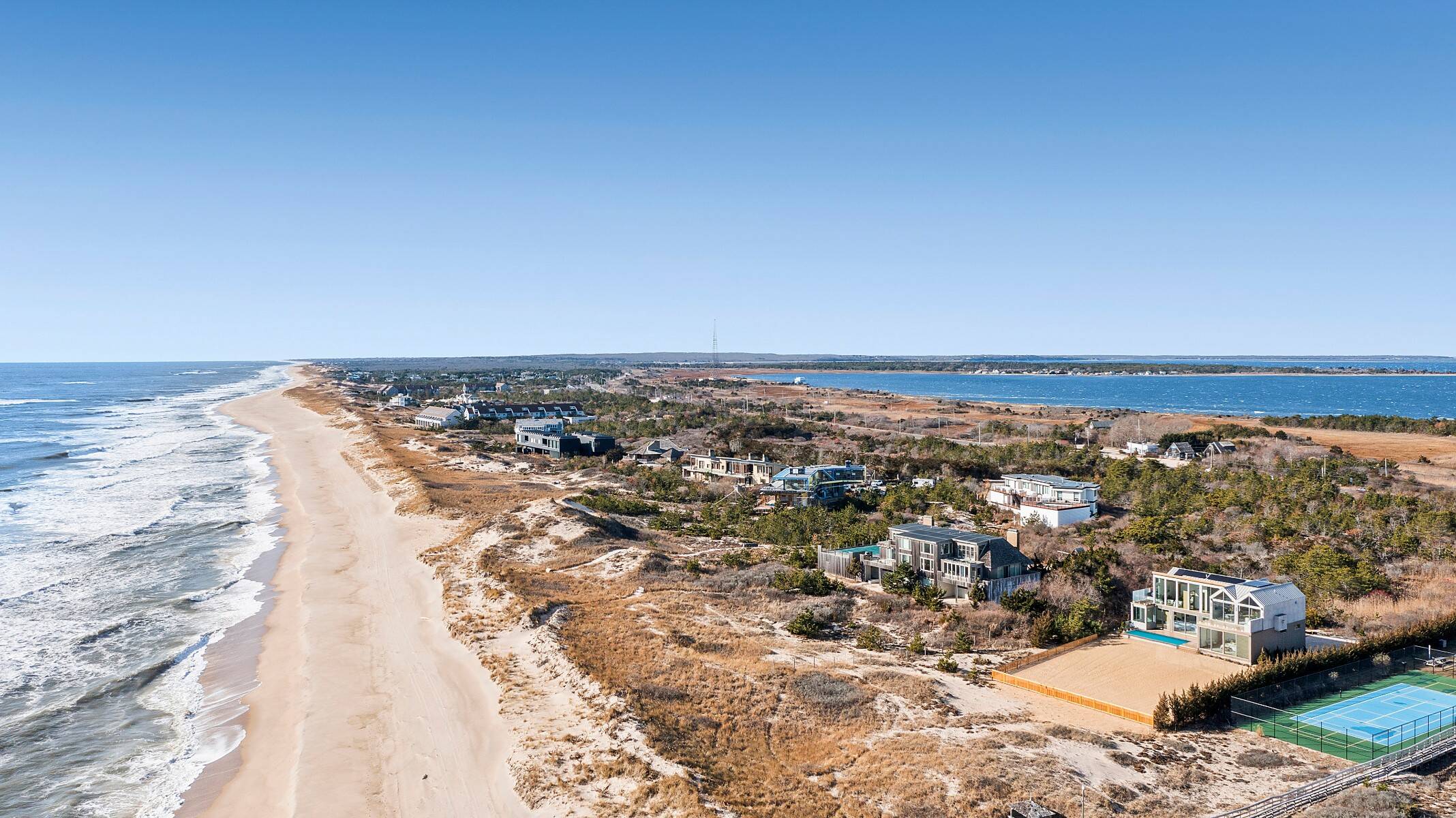  BRAND NEW MODERN OCEANFRONT w/ POOL on 2.6 ACRES IN AMAGANSETT - 物件實景