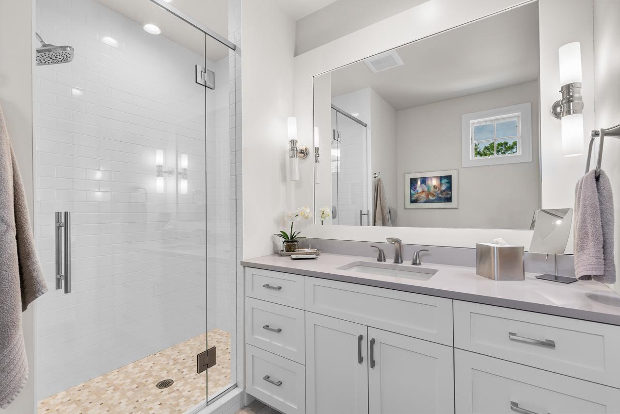 Wayzata, Minnesota, 55391, United States, 4 Bedrooms Bedrooms, ,1 BathroomBathrooms,Residential,For Sale,1885458