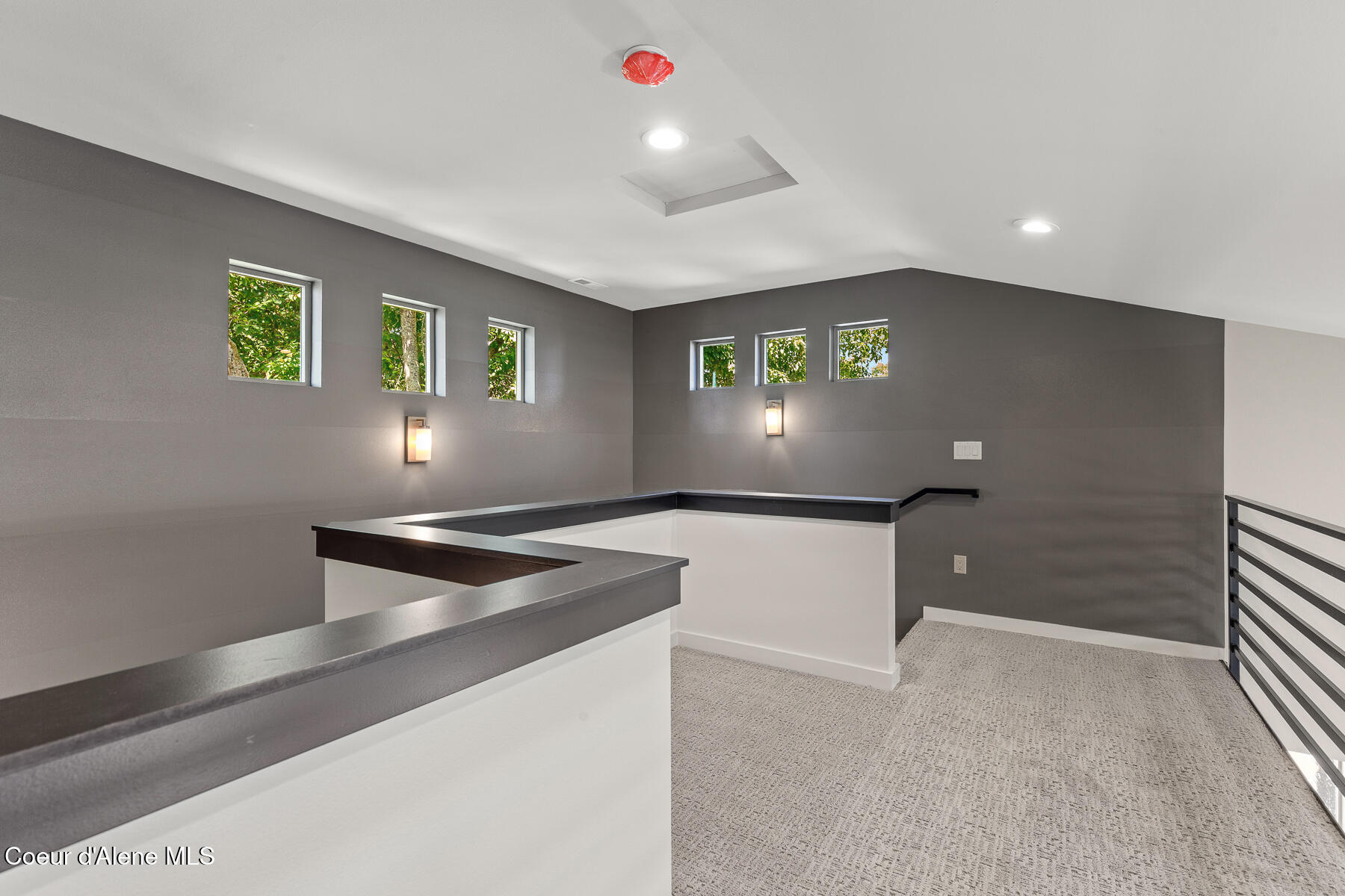 Coeur d'Alene, Idaho, 83814, United States, 4 Bedrooms Bedrooms, ,5 BathroomsBathrooms,Residential,For Sale,2037793