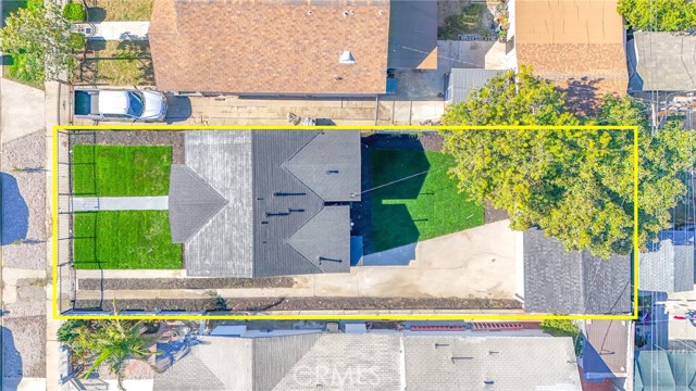 Los Angeles, California, 90044, United States, 2 Bedrooms Bedrooms, ,1 BathroomBathrooms,Residential,For Sale,2002532