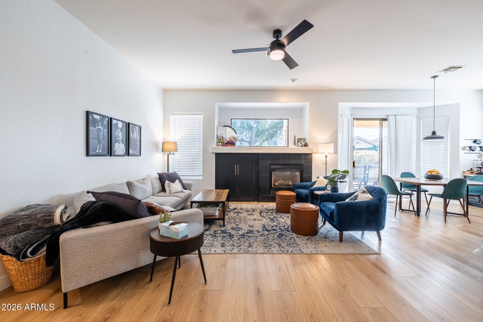 Peoria, Arizona, 85382, United States, 5 Bedrooms Bedrooms, ,Residential,For Sale,2008574