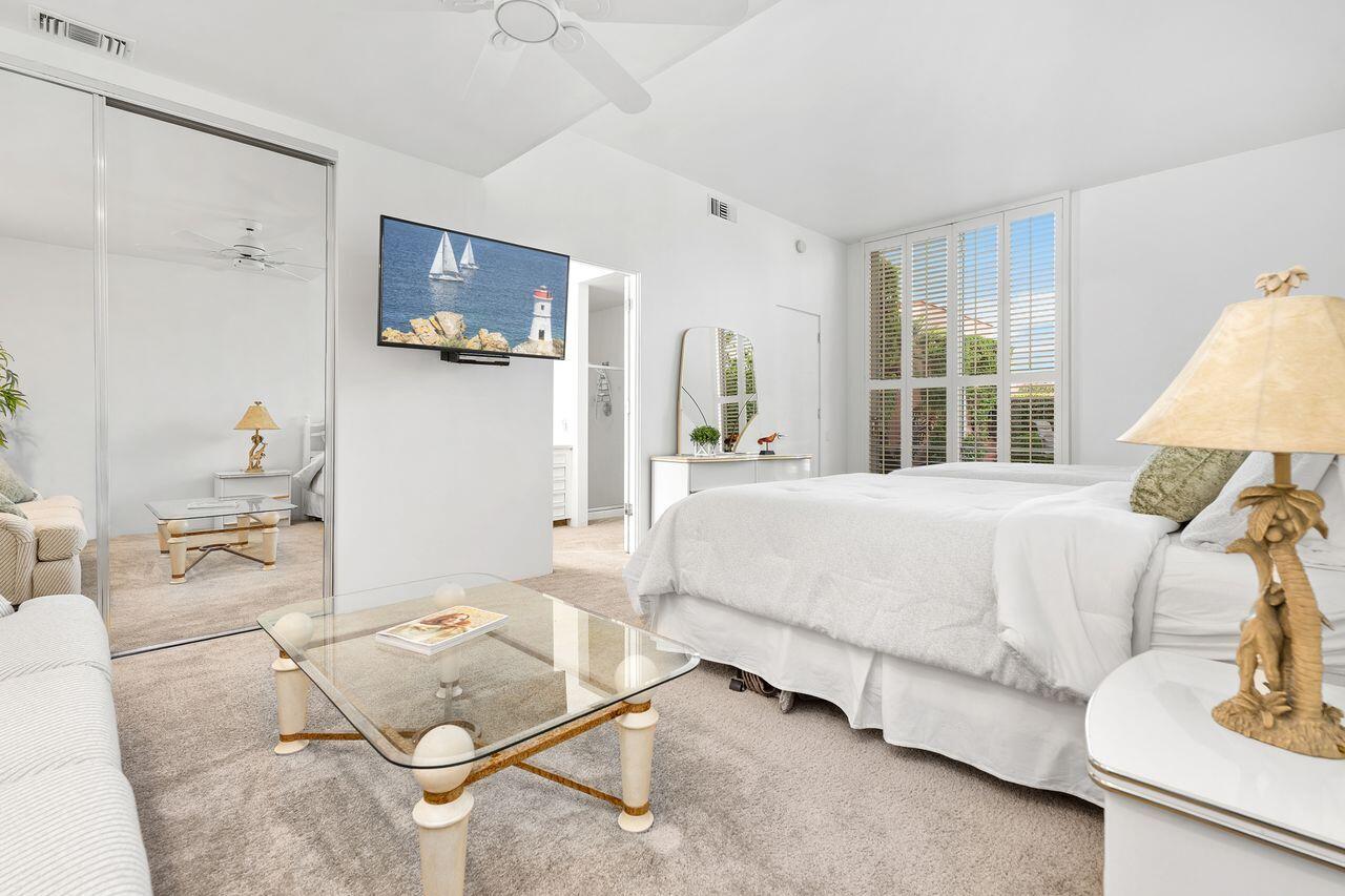 Palm Desert, California, 92260, United States, 2 Bedrooms Bedrooms, ,2 BathroomsBathrooms,Residential,For Sale,1992919