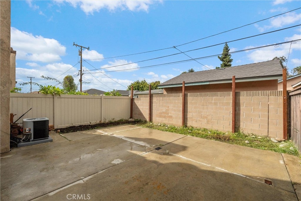 Santa Fe Springs, California, 90670, United States, 2 Bedrooms Bedrooms, ,2 BathroomsBathrooms,Residential,For Sale,1975199